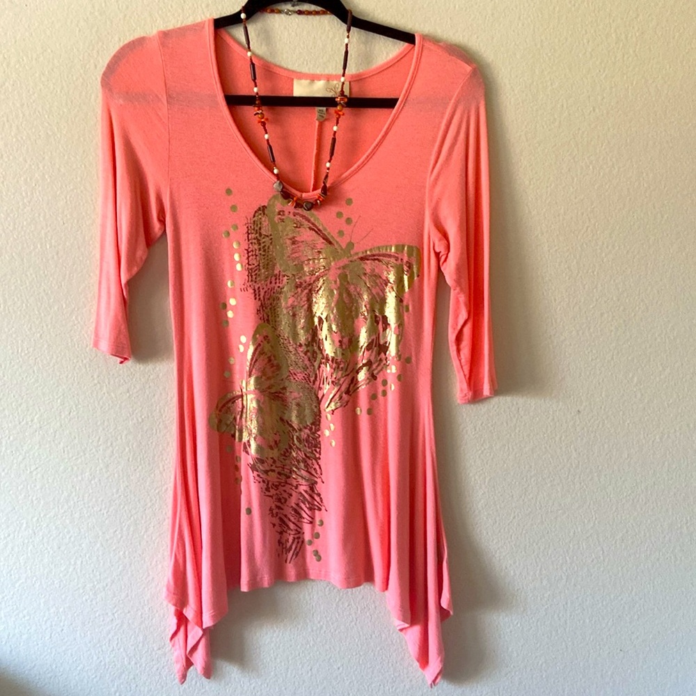 5/$10❤️❤️❤️Flowey Butterfly Top